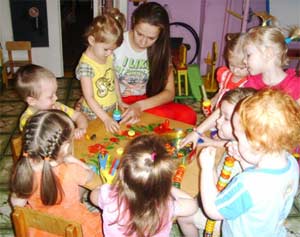 Педагогический проект «Играем и говорим» на тему «Развитие связной речи детей раннего возраста через дидактические игры и пособия»