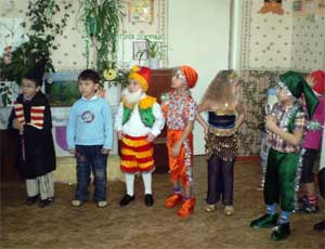 Активизация связной речи детей второй младшей и средней группы в процессе театрализованной деятельности