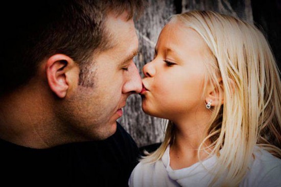 Влияние семьи на ребенка роль папы в жизни дочери